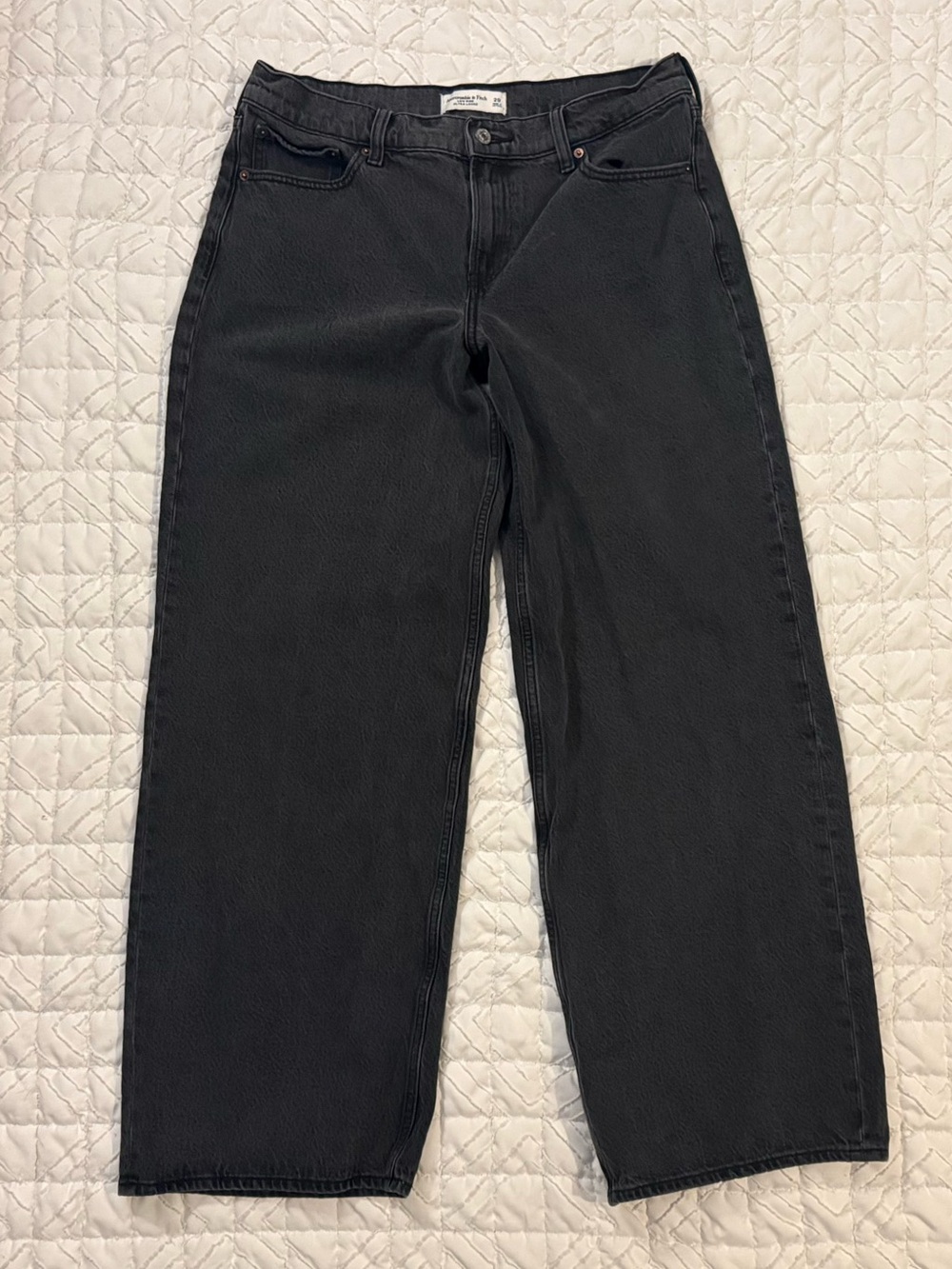 Abercrombie & Fitch Low Rise Ultra Loose Jean